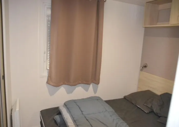 Mht20 3 Et 2 Sdb Dans 4 Etoiles Saint-Julien-en-Born